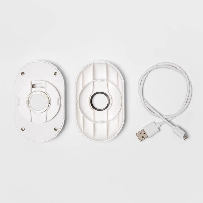 Portable Speckled Oil Pad Diffuser With Fan Black/White - Project 62™ 2 Portable Speckled Oil Pad Diffuser With Fan Black/White - Project 62™