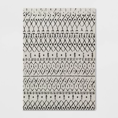 Grace Geometric Indoor/Outdoor Rug Black/White - Project 62™ 7 Grace Geometric Indoor/Outdoor Rug Black/White - Project 62™ - Image 5