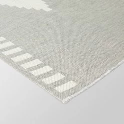 5' X 7' Diamond Outdoor Rug Cream - Project 62™