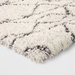 Geometric Design Woven Rug - Project 62™
