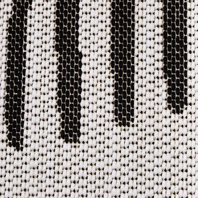 7' X 10' Modern Sun Outdoor Rug Black - Project 62™ 4 7' X 10' Modern Sun Outdoor Rug Black - Project 62™ - Image 2